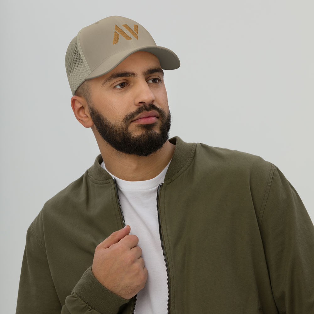 Classic Trucker Cap / AV Casual