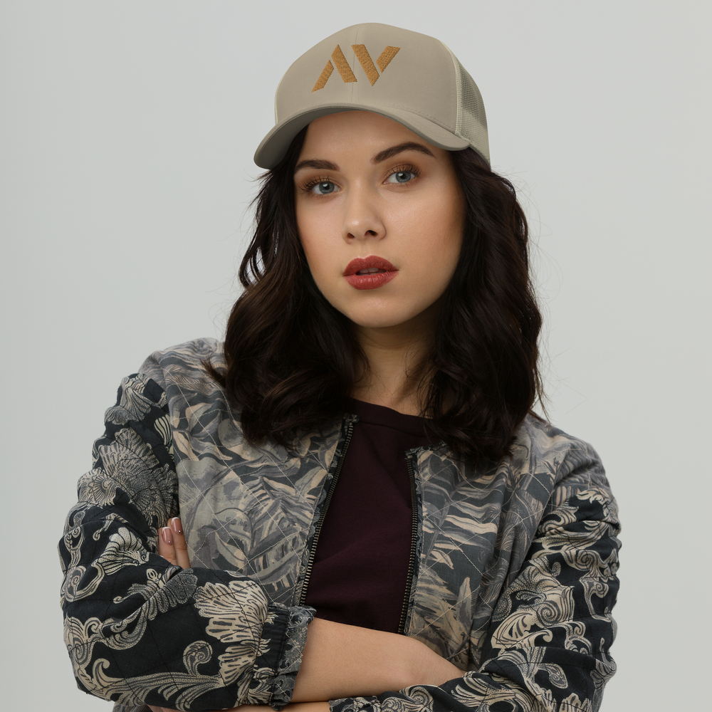 Classic Trucker Cap / AV Casual