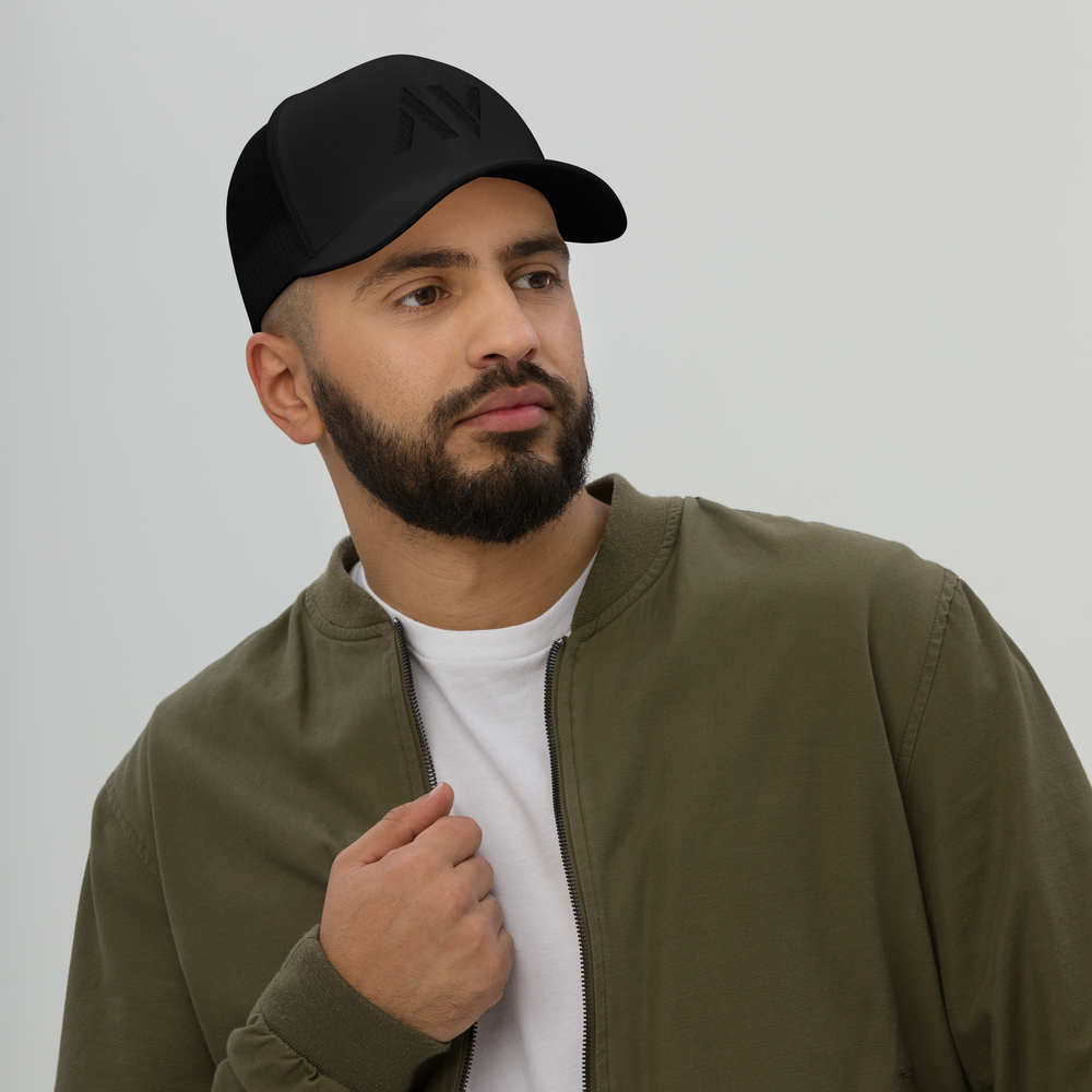 Classic Trucker Cap / AV Casual