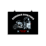Divritenis Racing Team / Melns plakāts